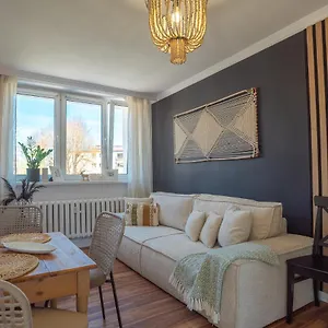 Apartament Bohema - Przytulne Mieszkanie Blisko Centrum I Dworca, Parter, Balkon, Park, Parking, Karpacz